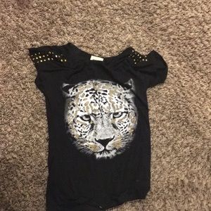 Short sleeve black shirt